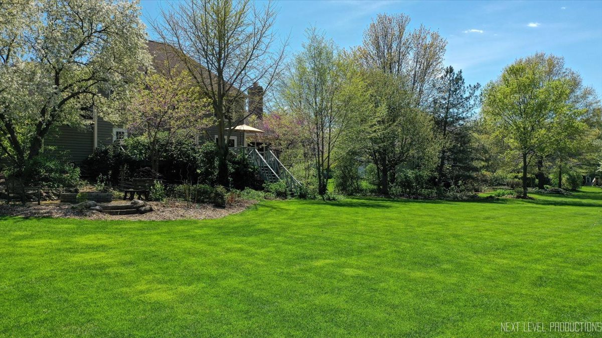 462 Country Lane