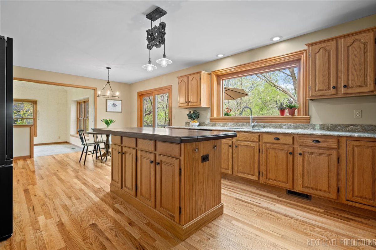 462 Country Lane