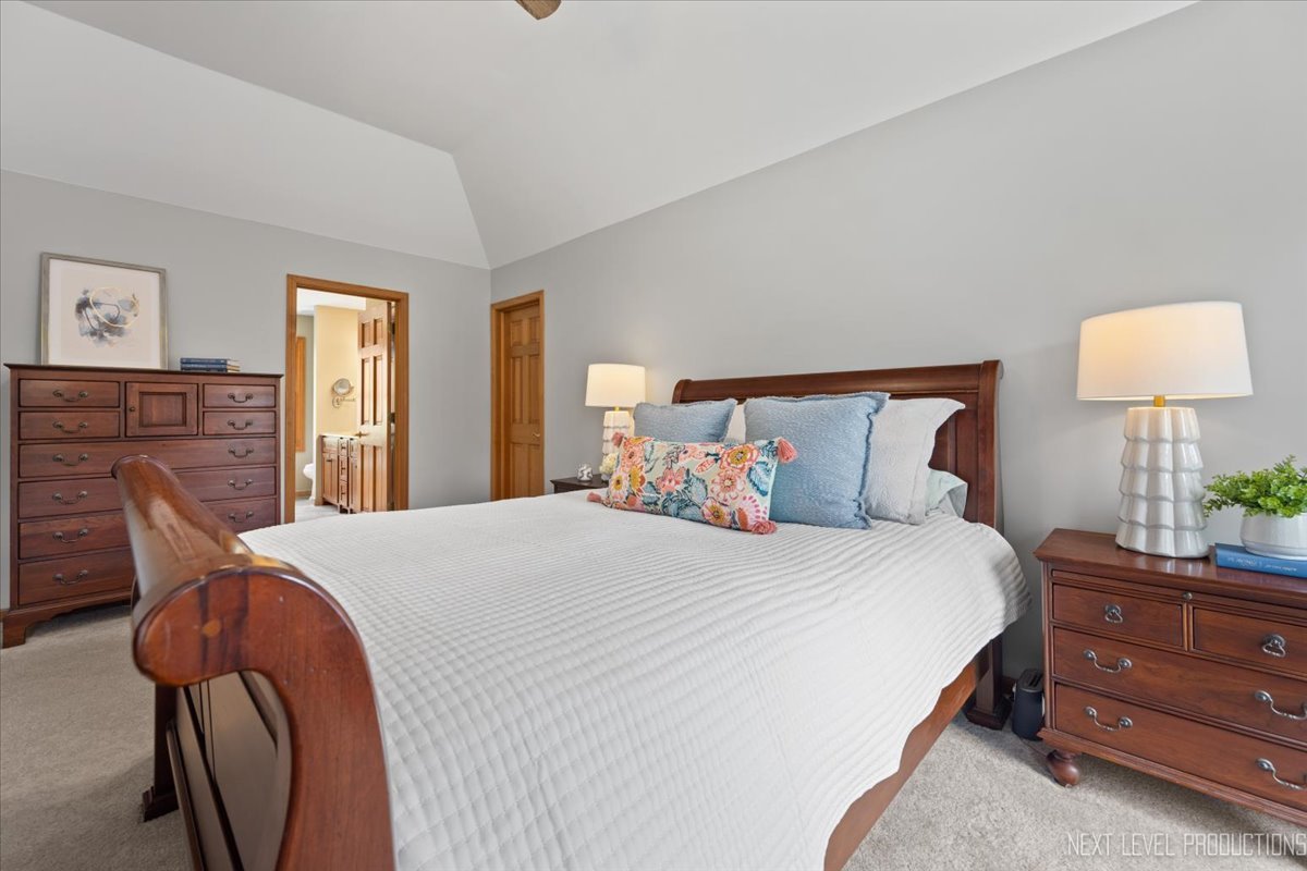 462 Country Lane