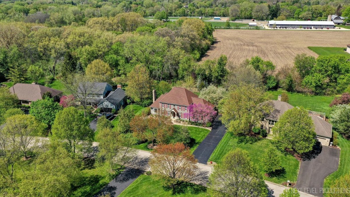 462 Country Lane
