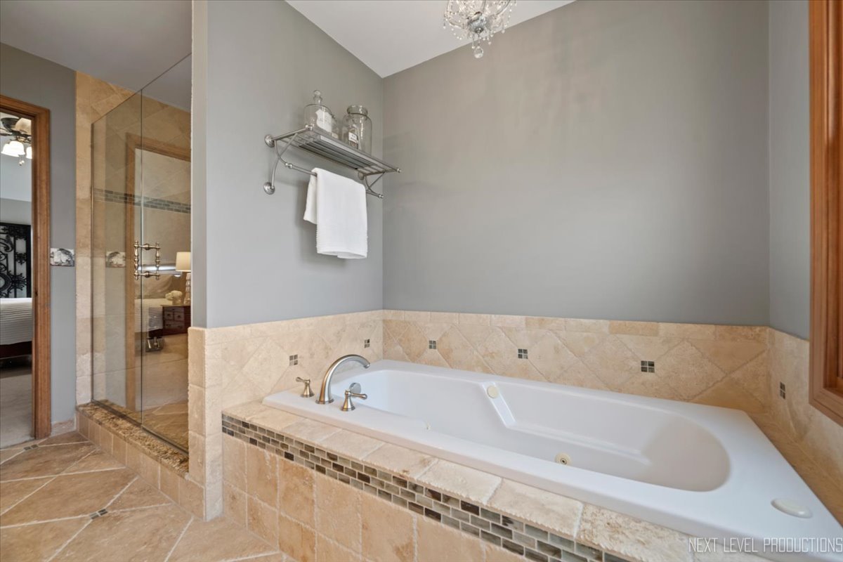 462 Country Lane