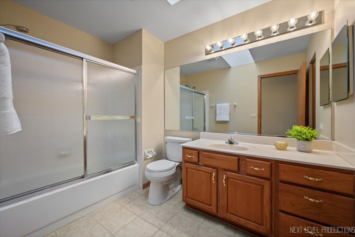 2316 Brinmore Court