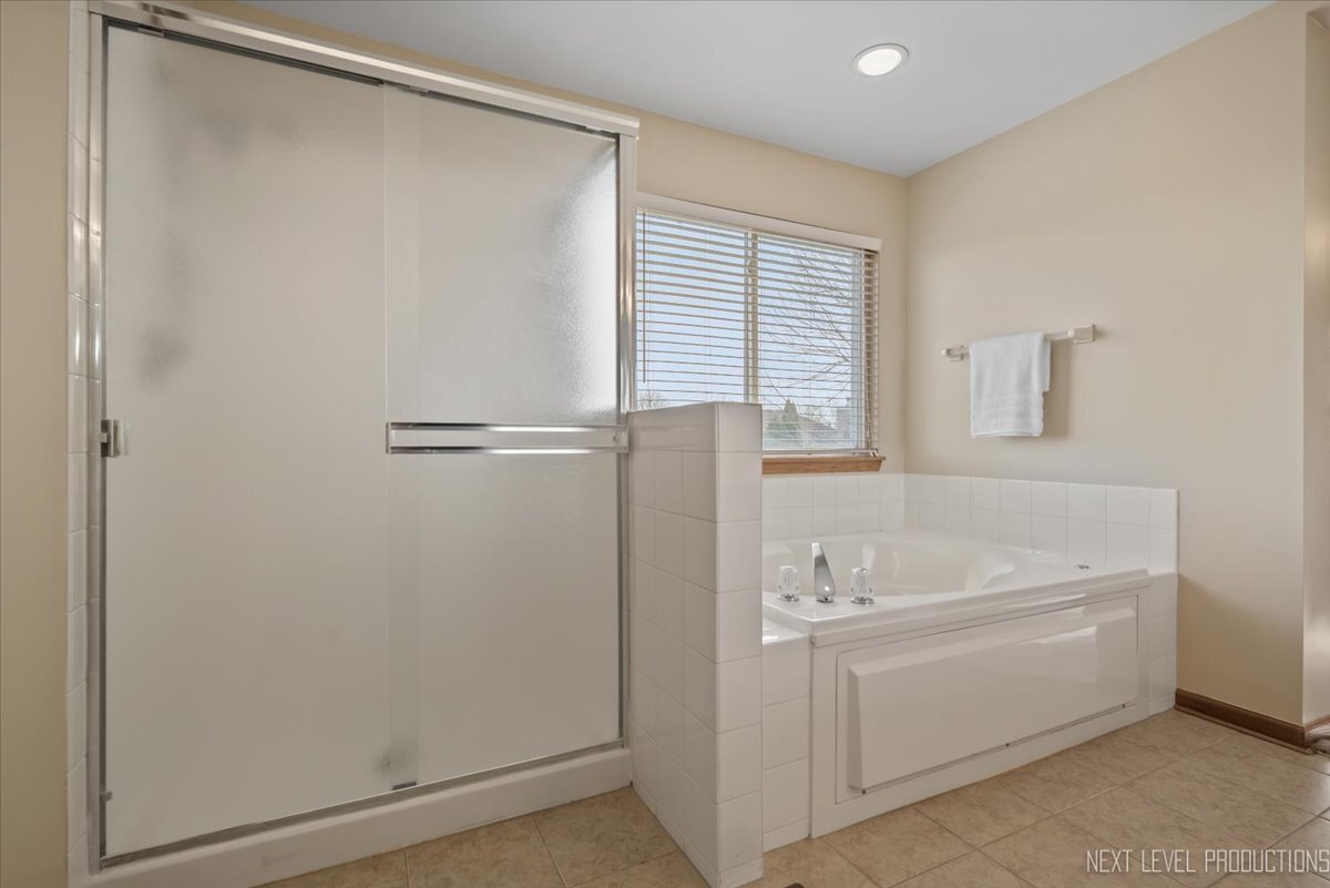 2316 Brinmore Court