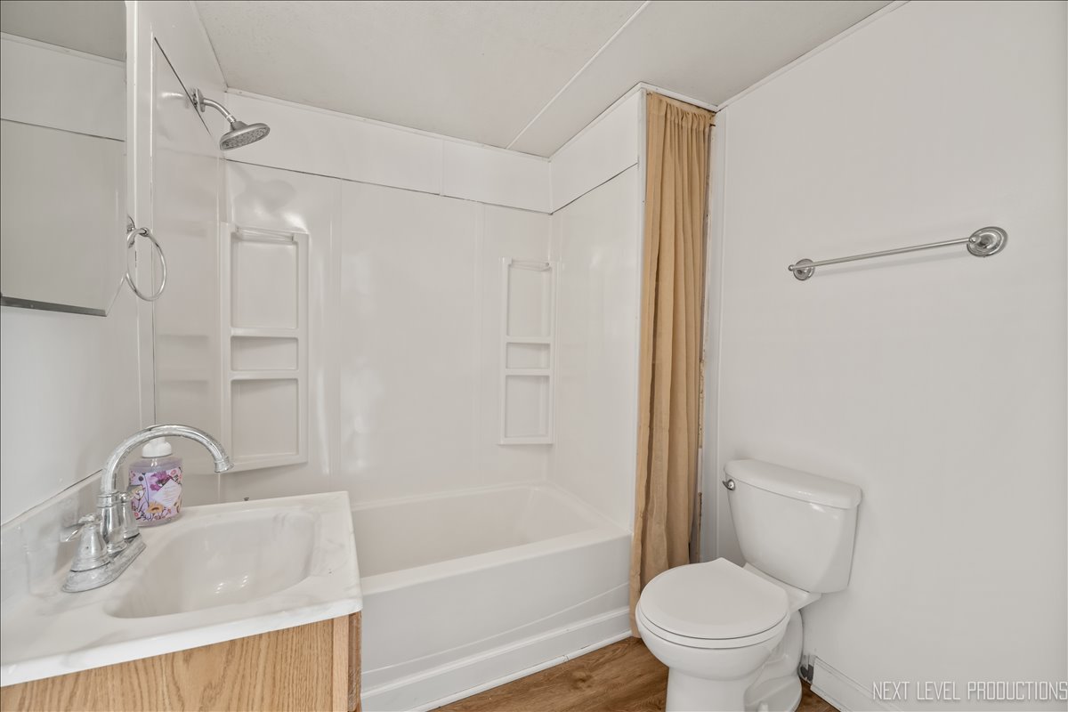 709 N Van Buren Street