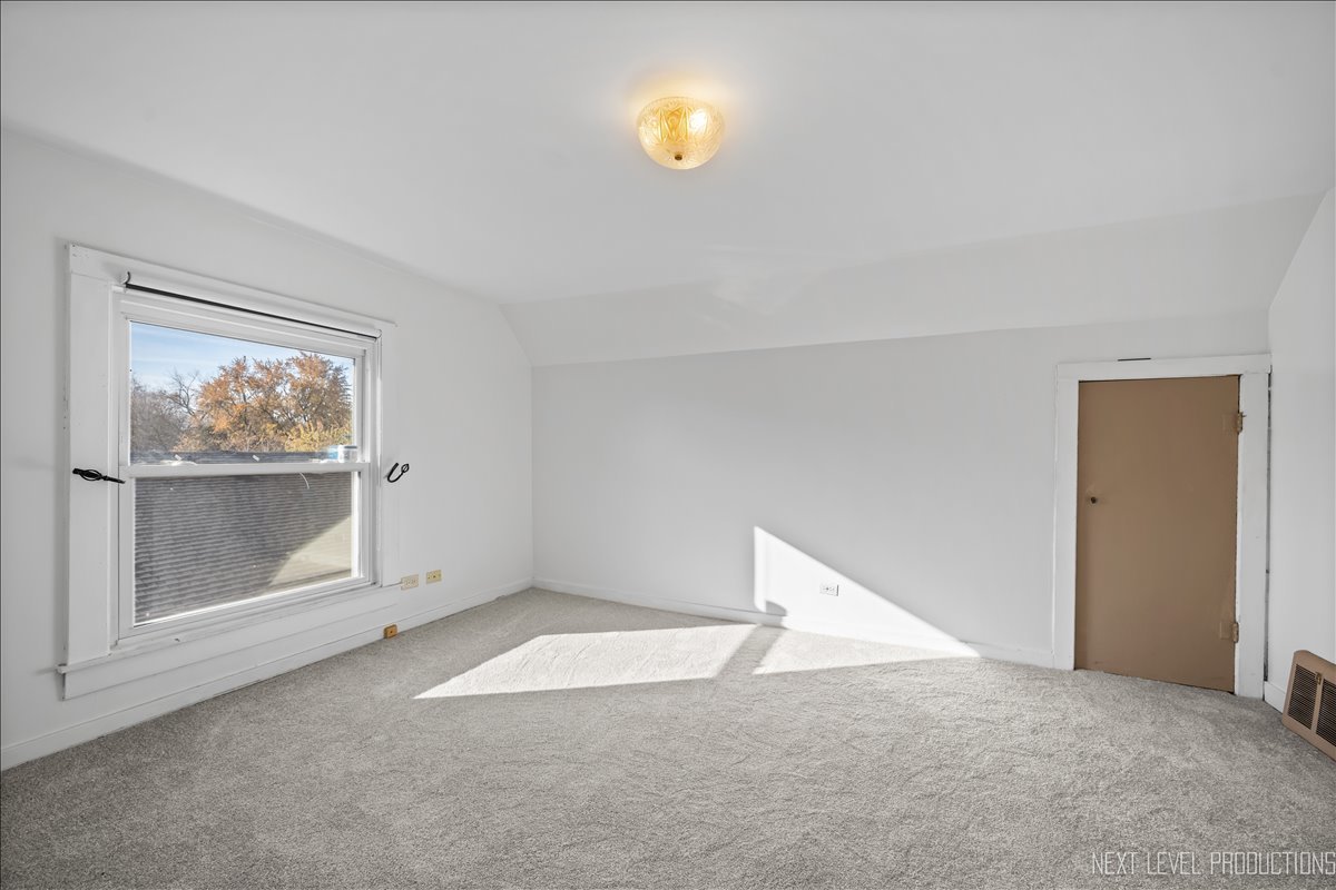 709 N Van Buren Street