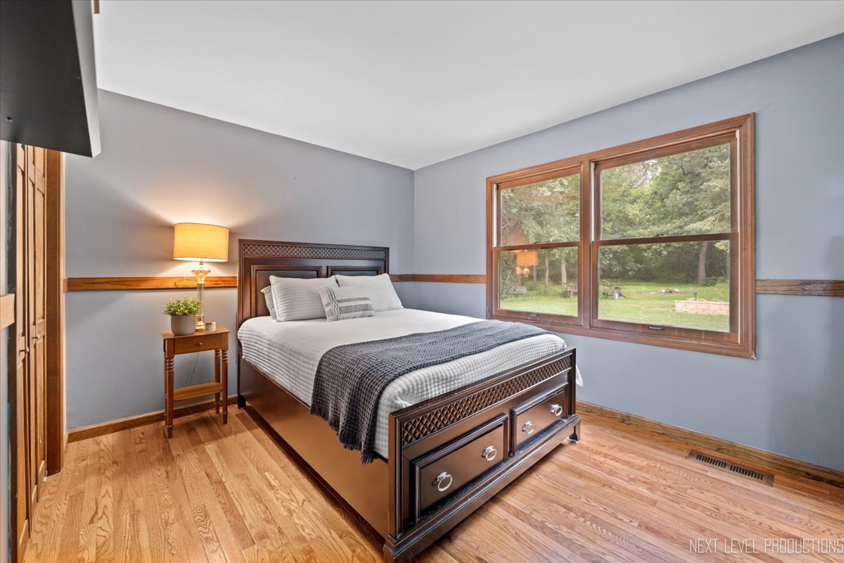 5S275 Deer Ridge Path