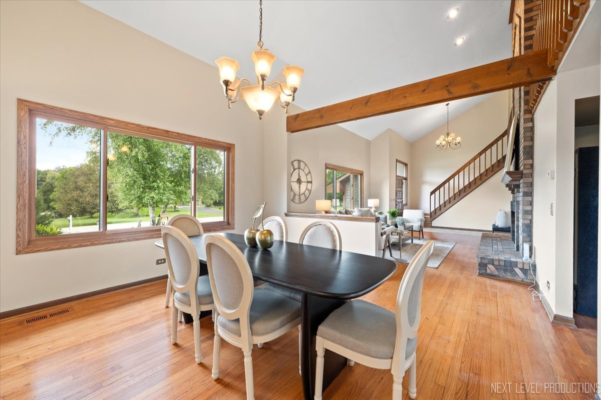 5S275 Deer Ridge Path