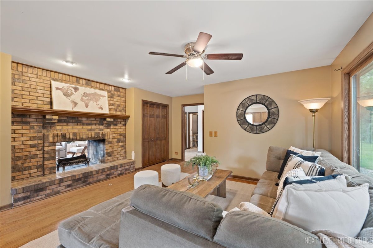 5S275 Deer Ridge Path