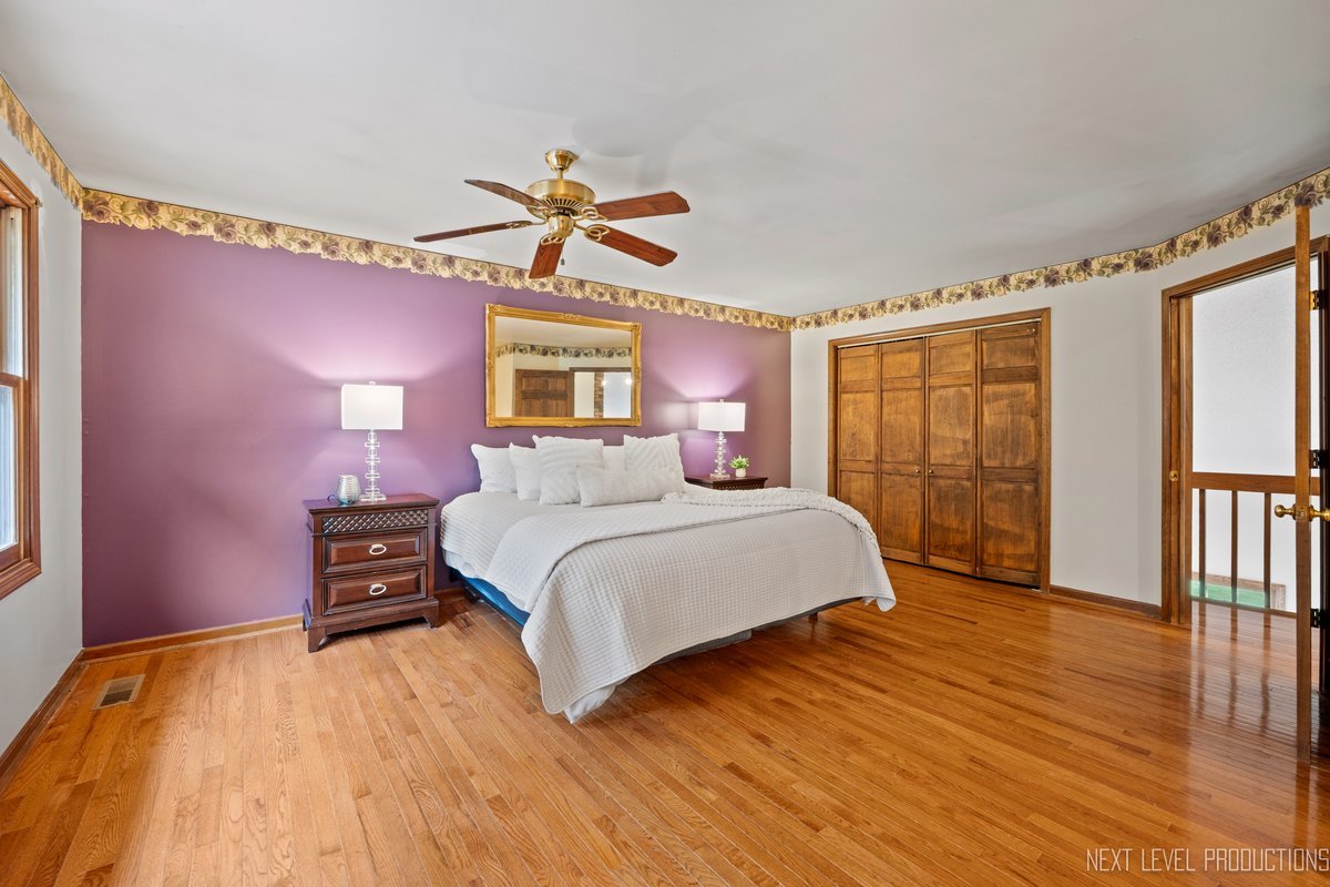 5S275 Deer Ridge Path