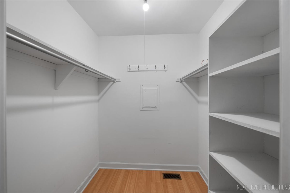 213 DARTMOUTH Court Unit: D