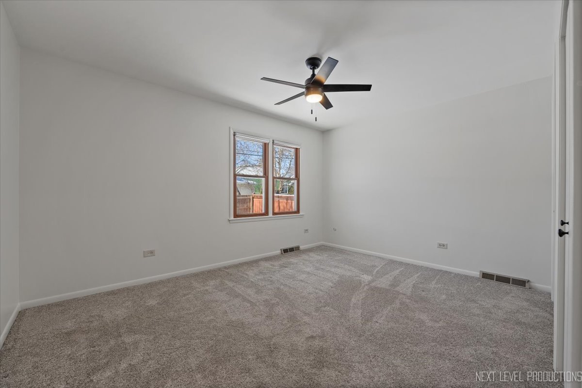 5436 Blodgett Avenue