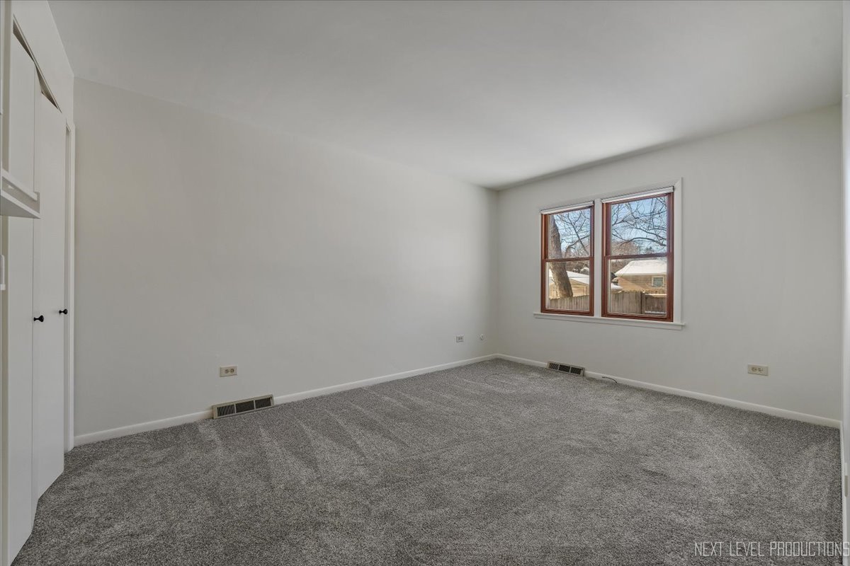 5436 Blodgett Avenue