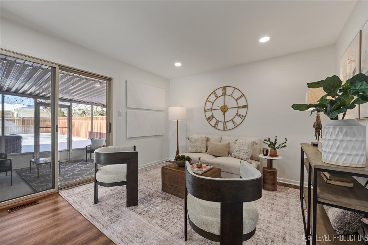 5436 Blodgett Avenue