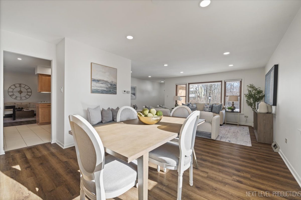 5436 Blodgett Avenue