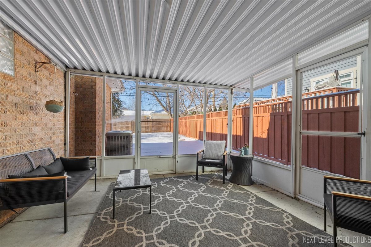 5436 Blodgett Avenue