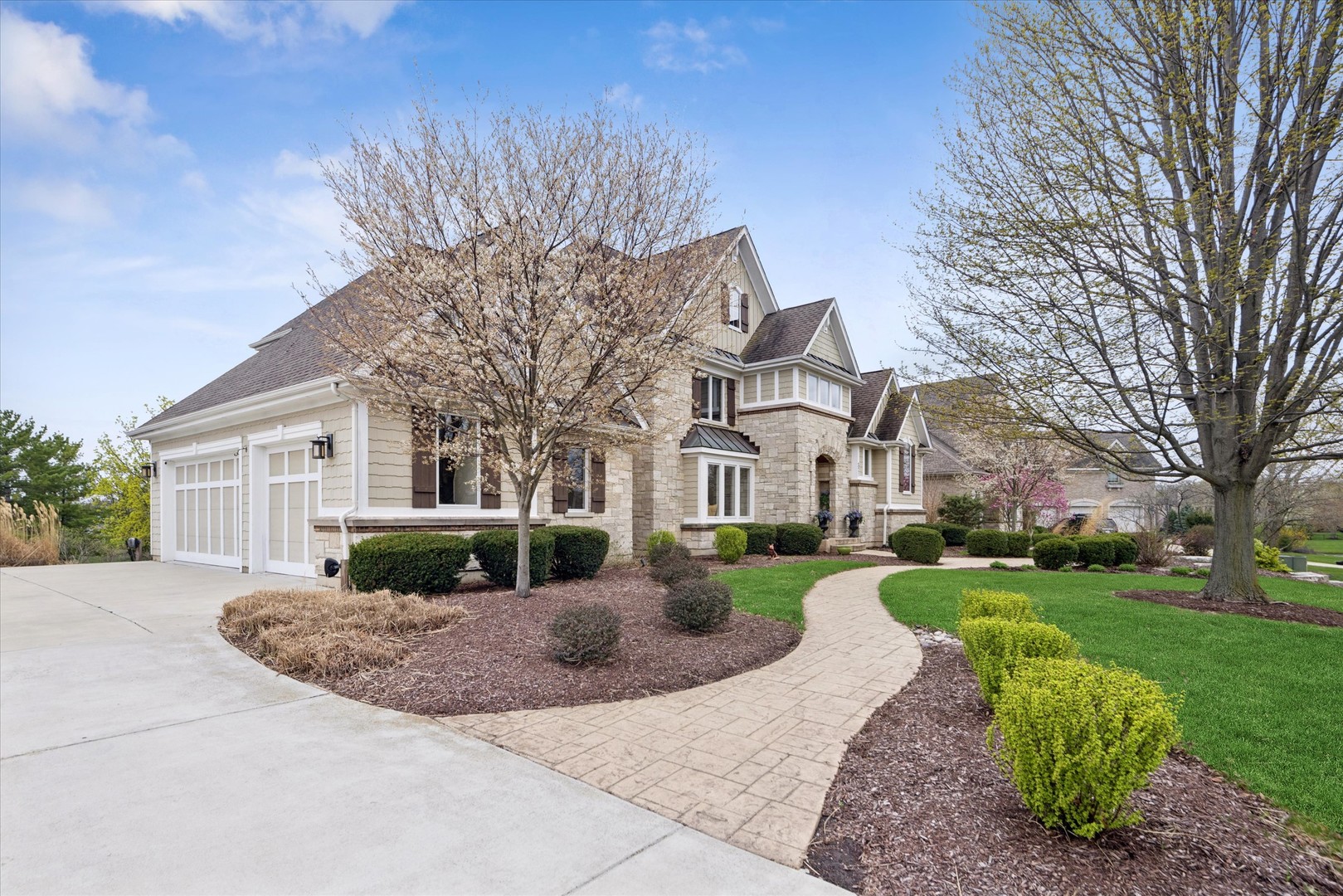 521 River Ridge Drive