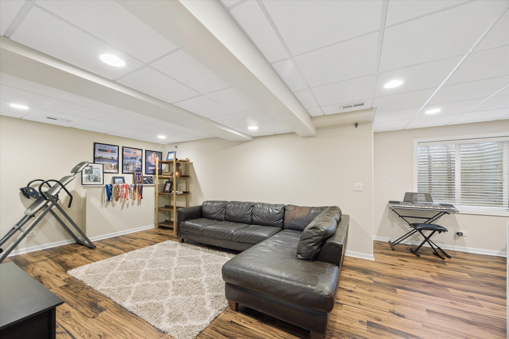 10468 LANSDALE Street