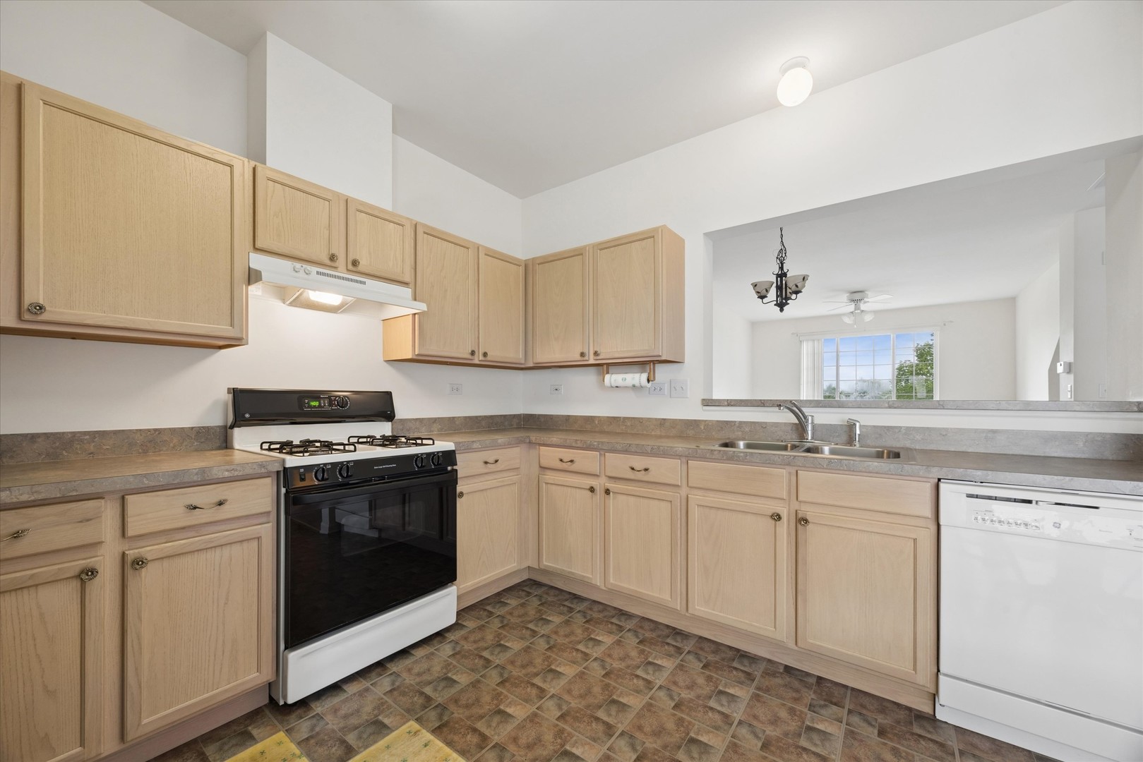 2544 Hatfield Court