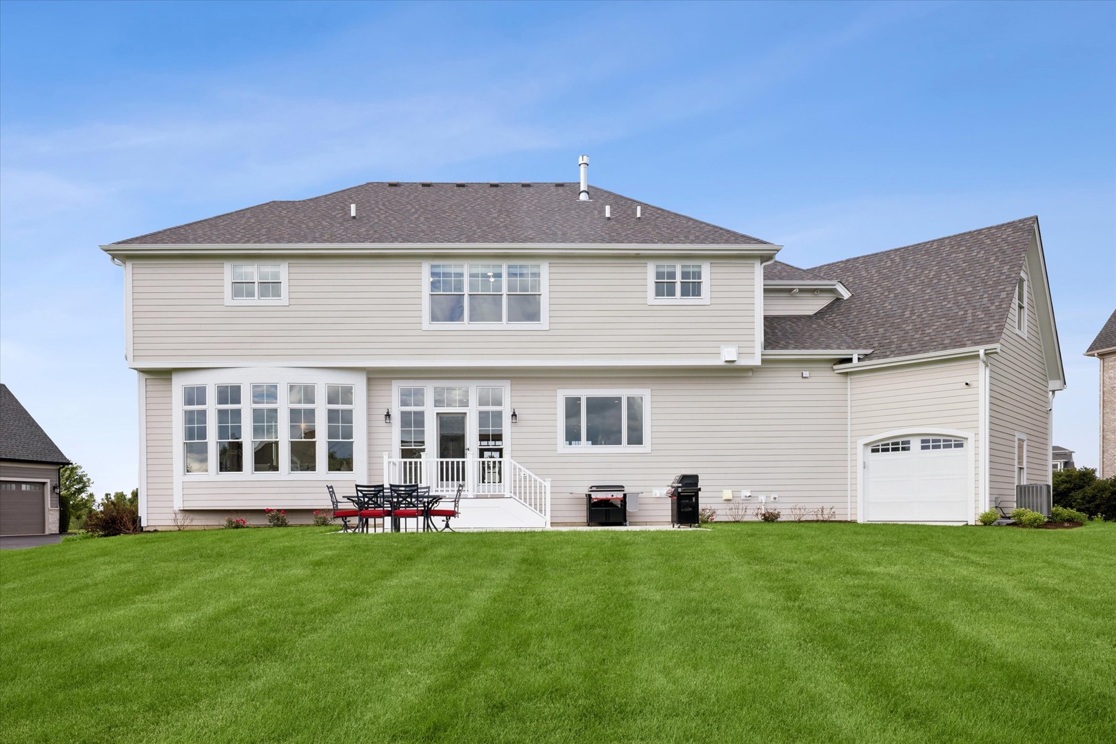995 Redbud Lane
