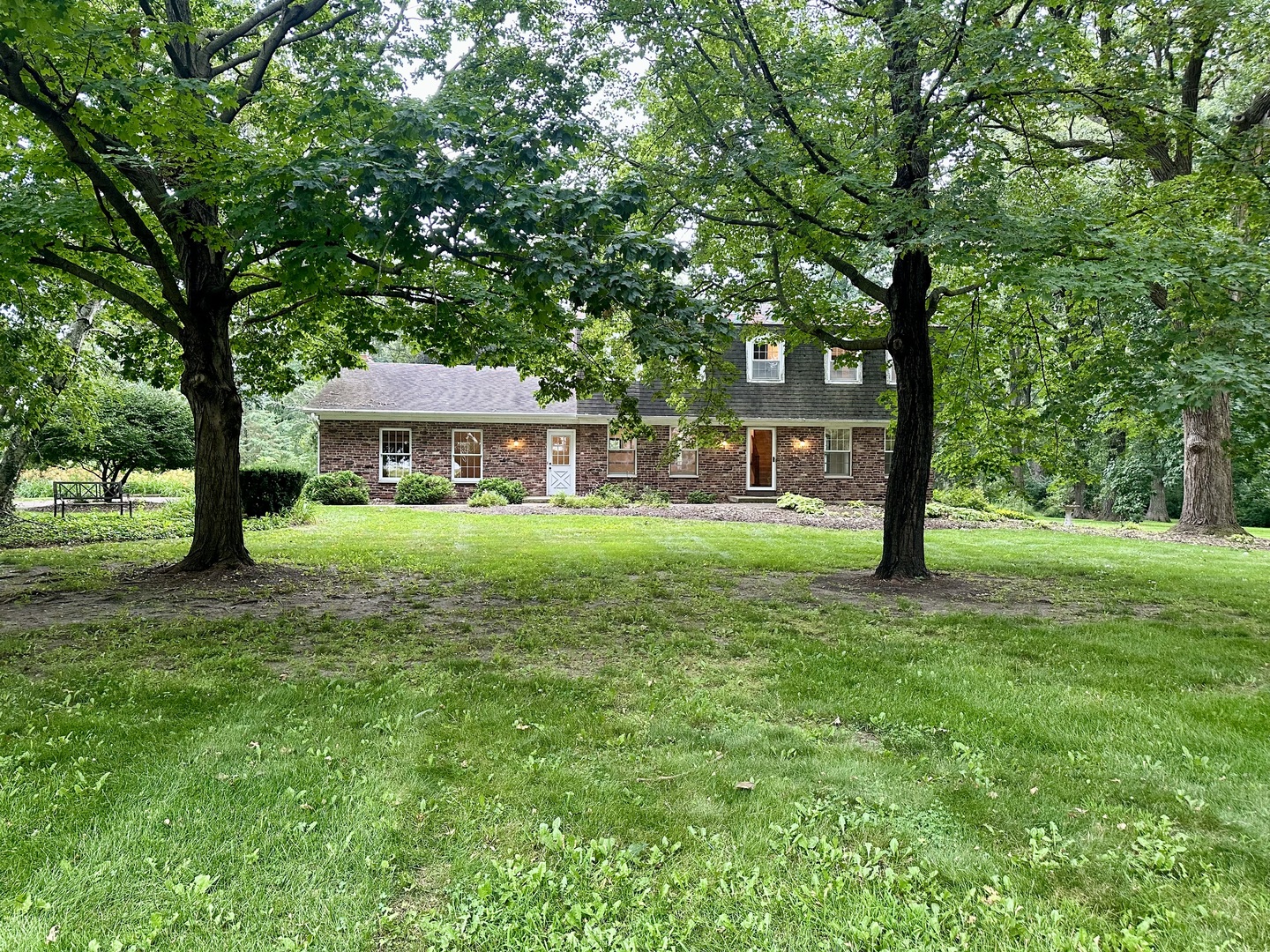 2s730 White Oak Lane