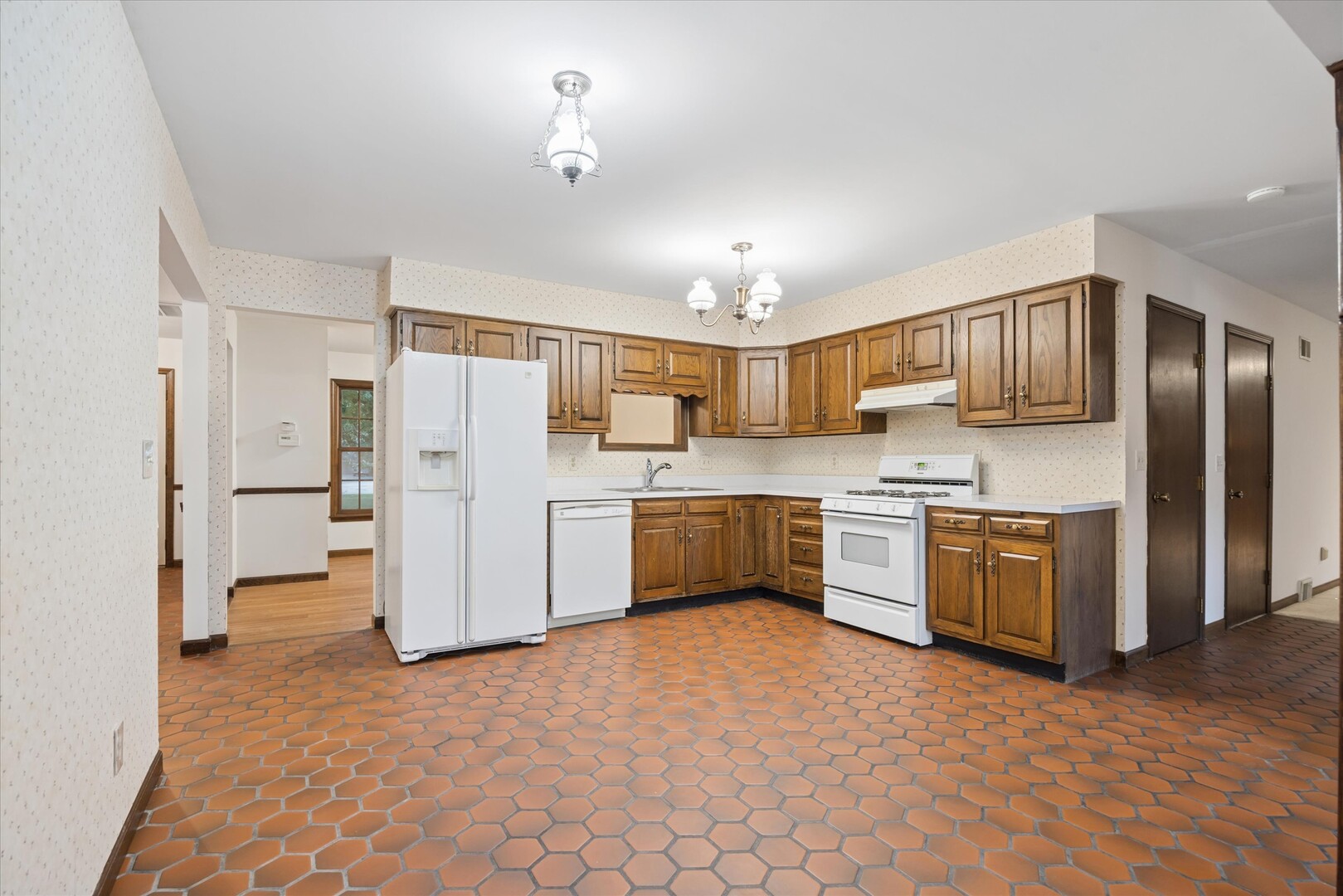2s730 White Oak Lane