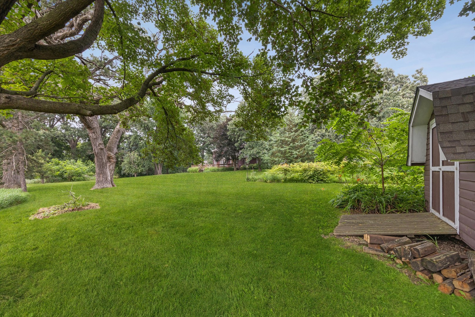 2s730 White Oak Lane