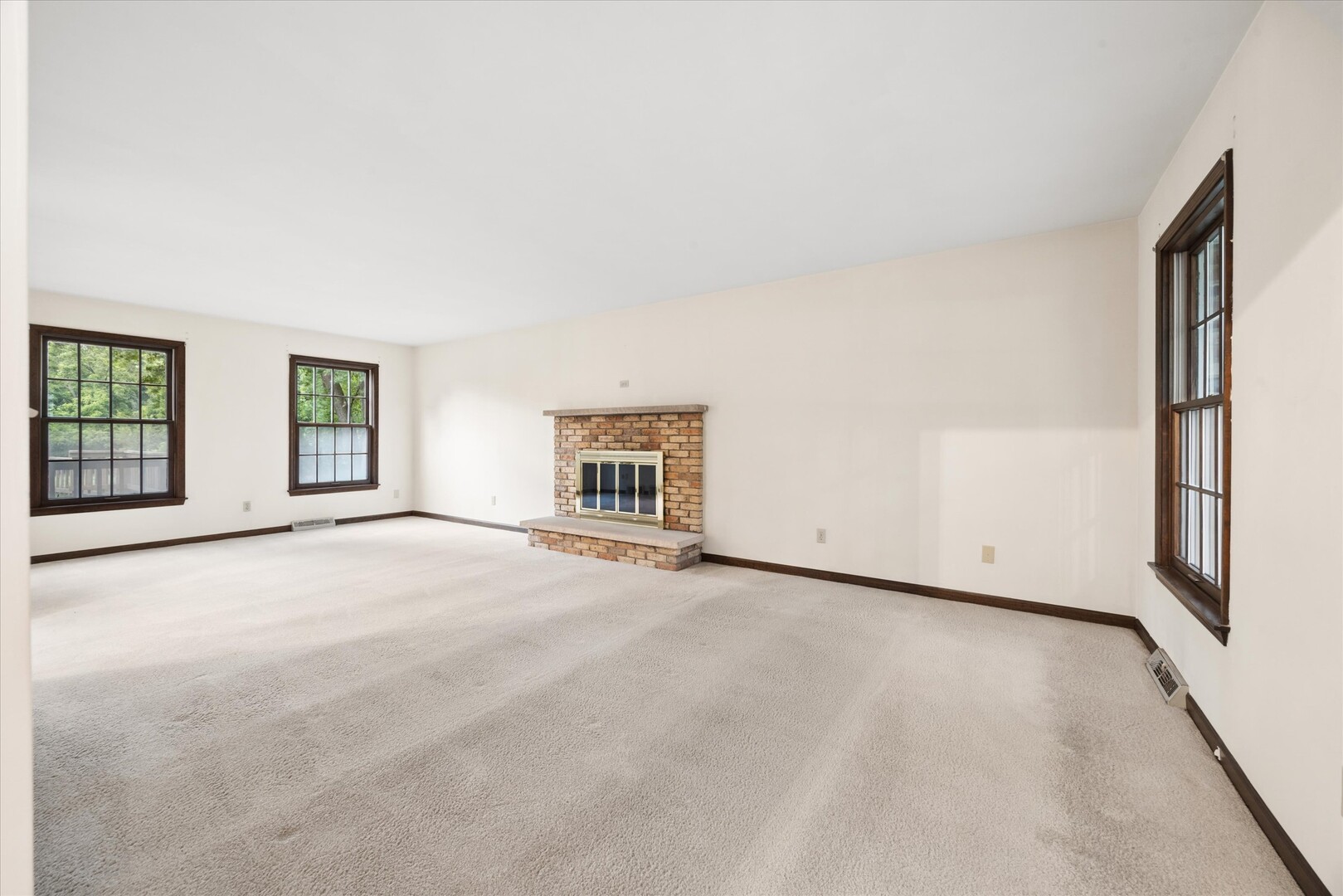 2s730 White Oak Lane