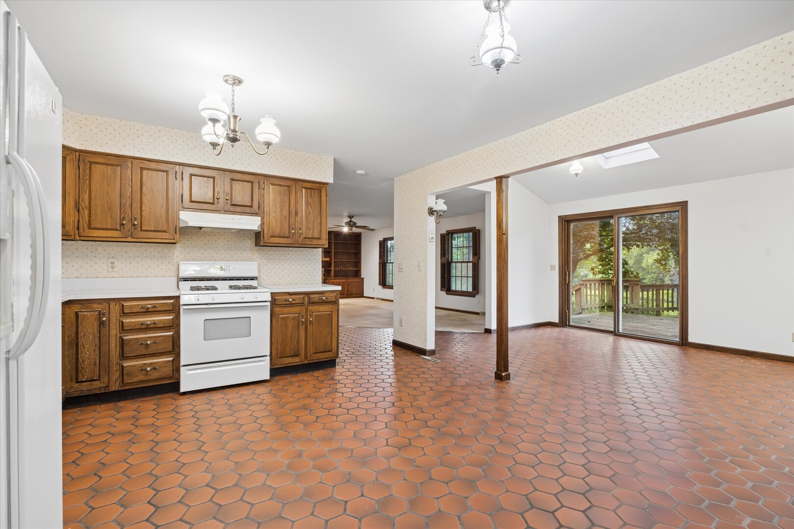 2s730 White Oak Lane