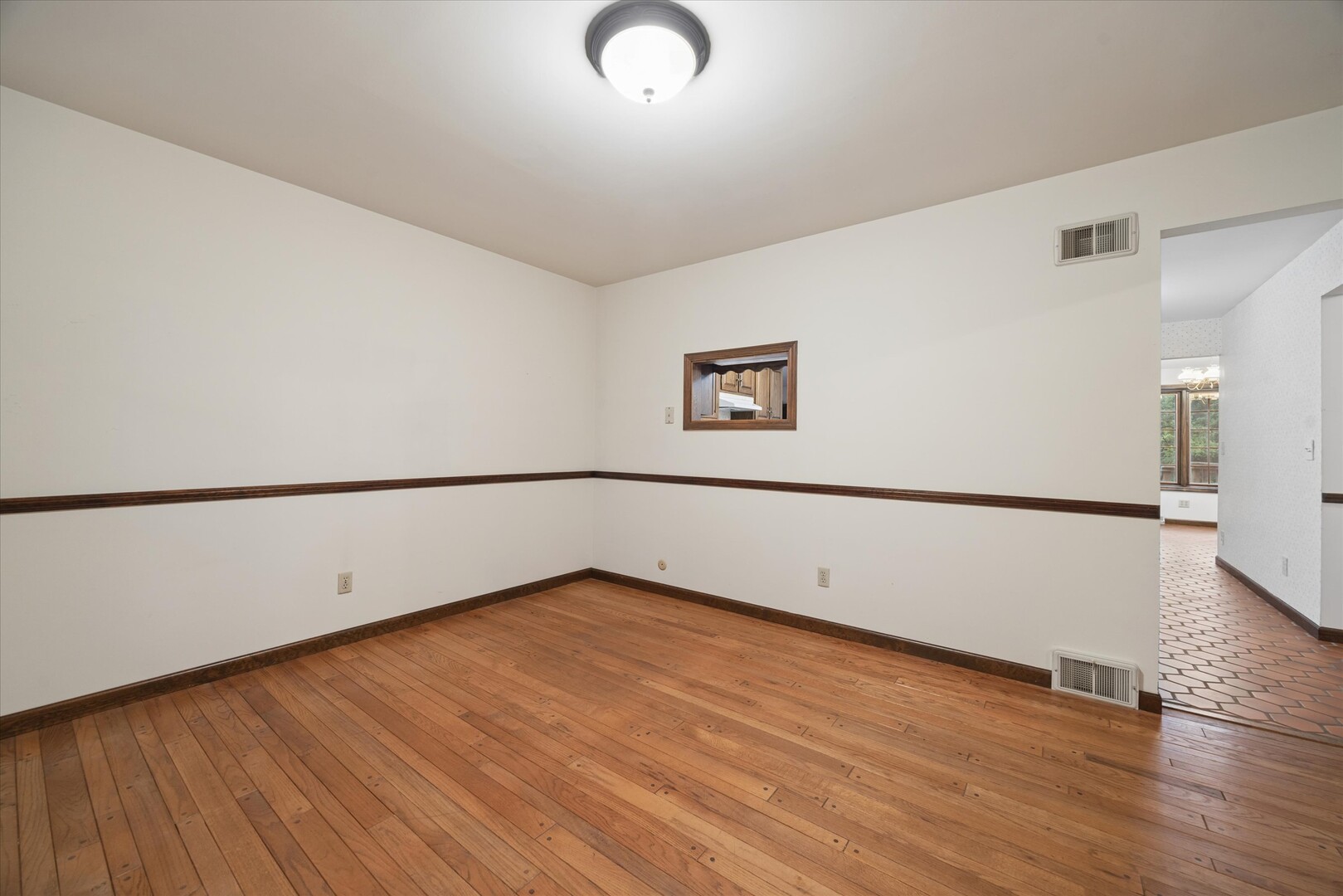 2s730 White Oak Lane