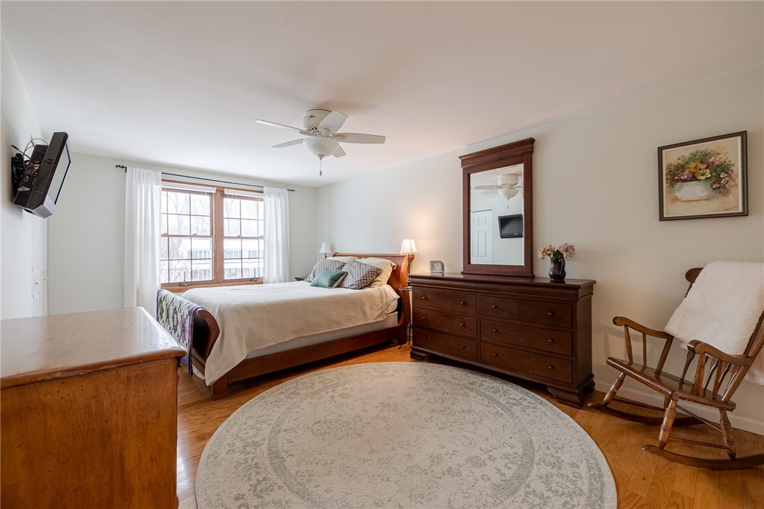 48 Country Downs Circle