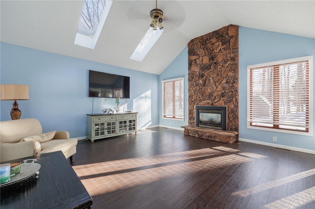 294 Creighton Lane