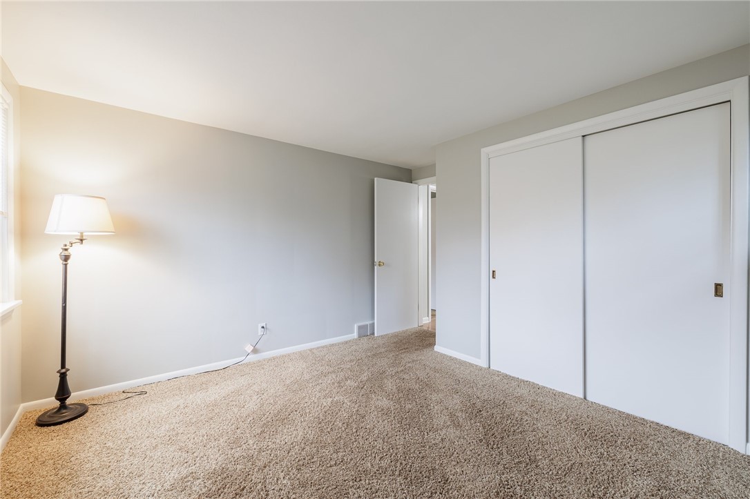 25 Sutton Place