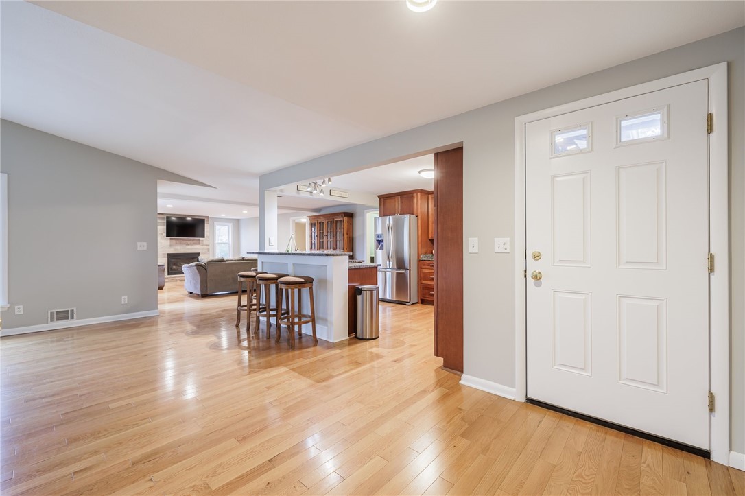 25 Sutton Place