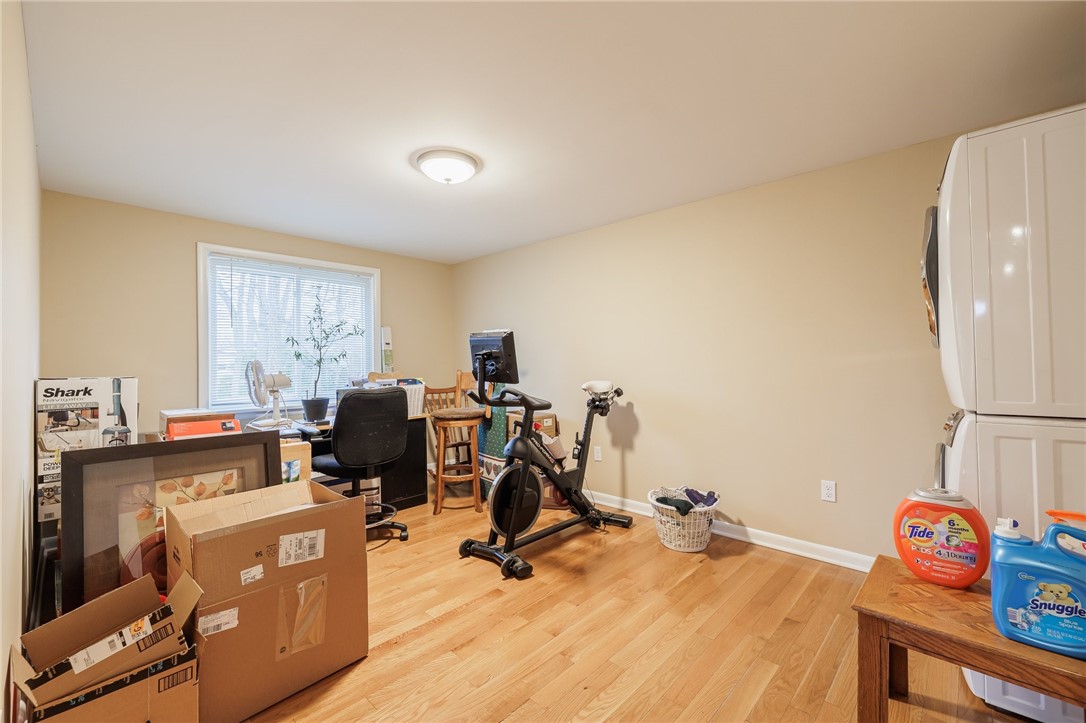 25 Sutton Place