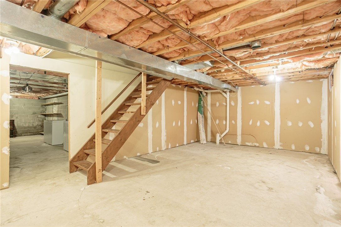 26 Treetop Drive