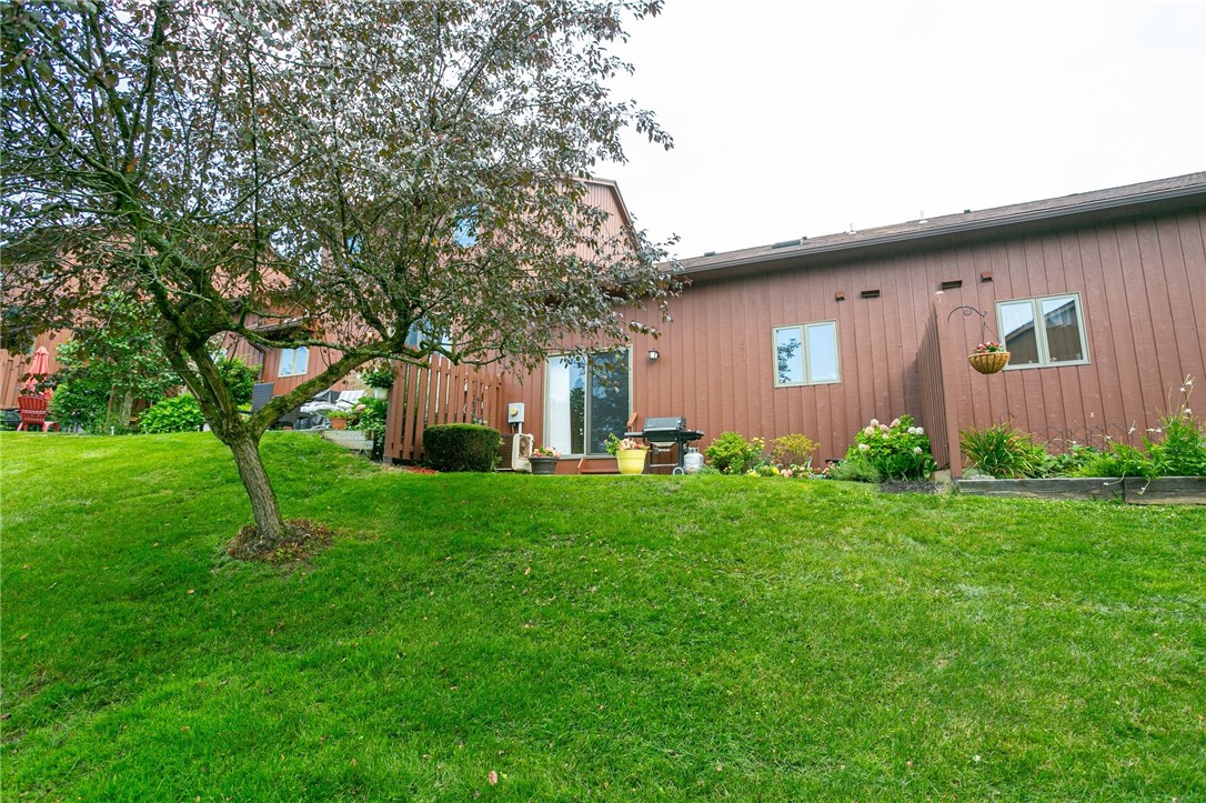 26 Treetop Drive