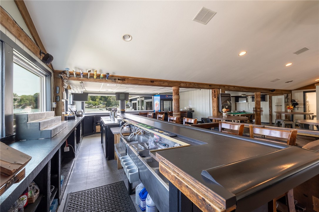 8106 West Port Bay Road