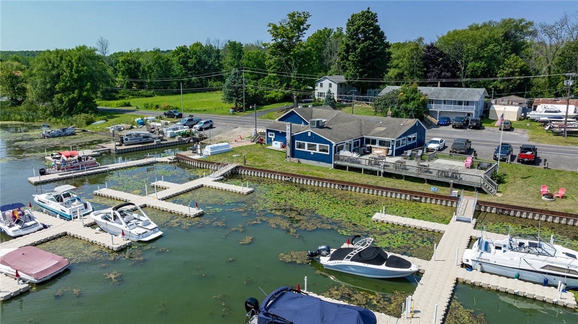 8106 West Port Bay Road