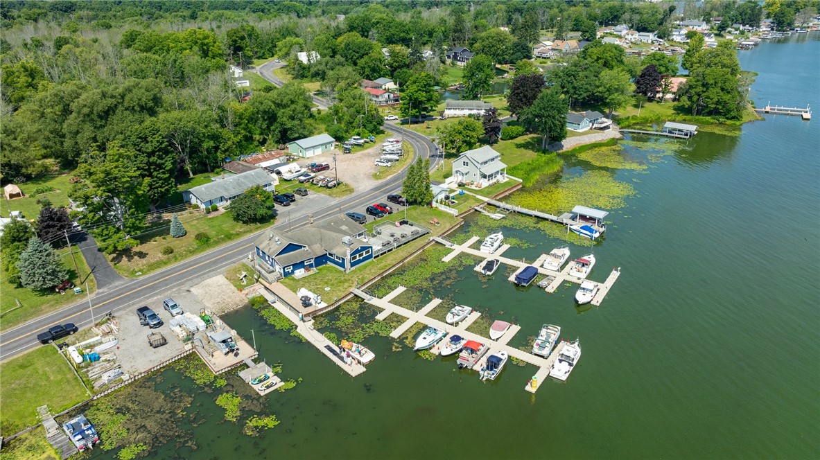 8106 West Port Bay Road