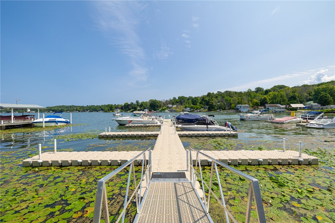8106 West Port Bay Road