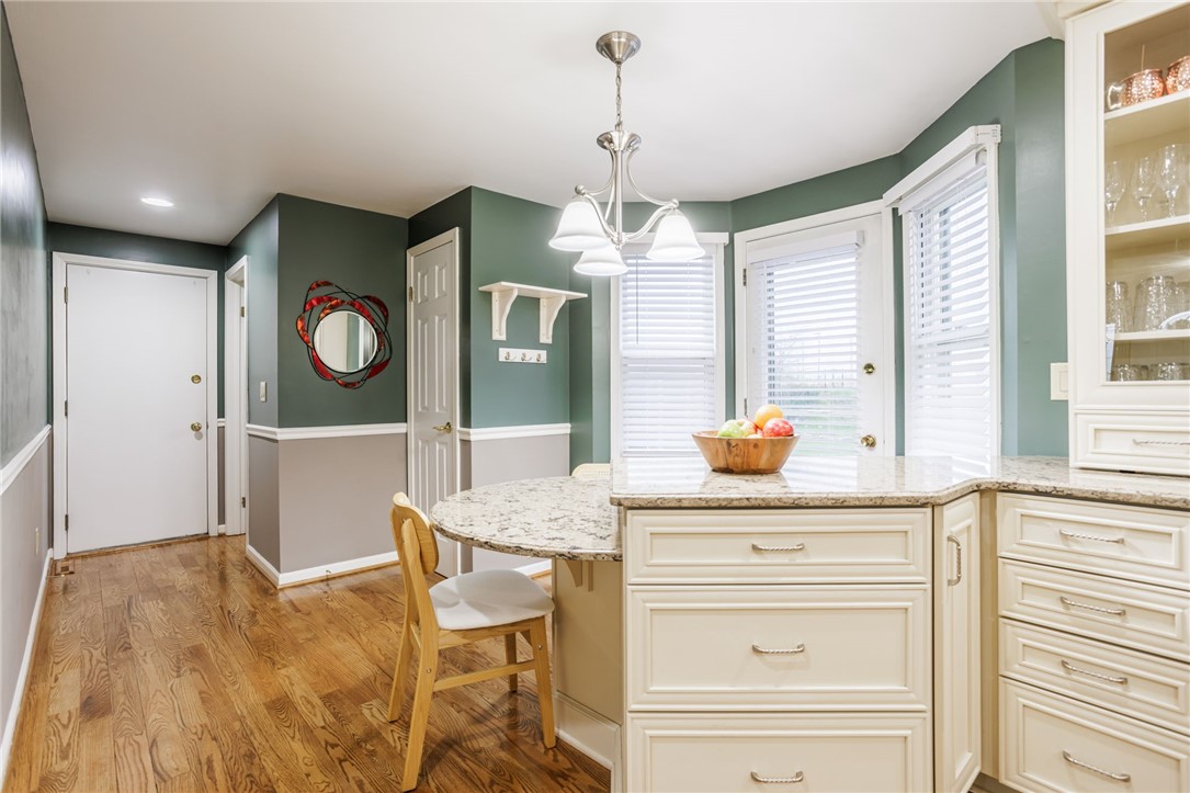 125 Hale Haven Dr