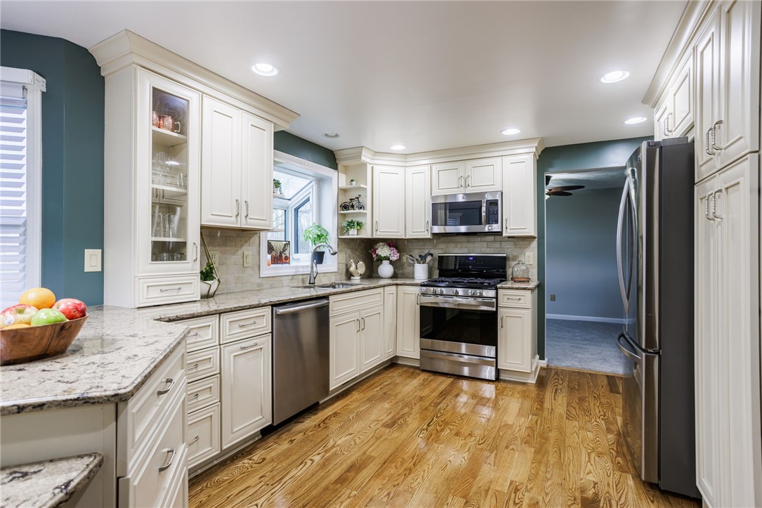 125 Hale Haven Dr