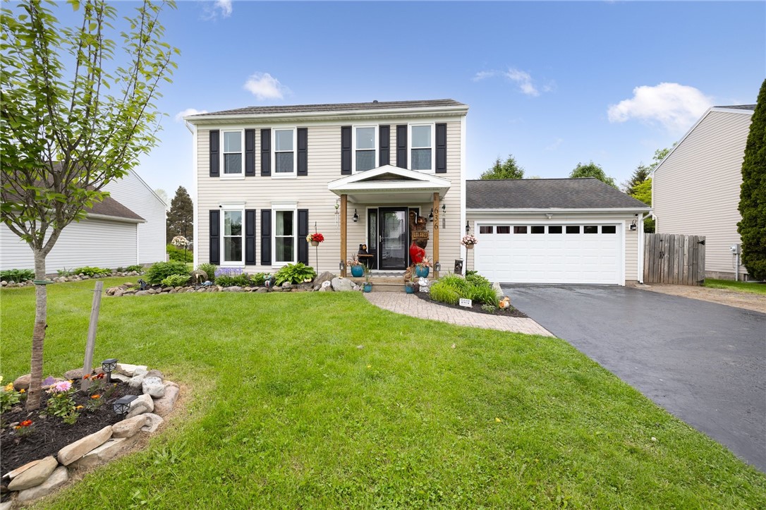 636 Bayberry Ln