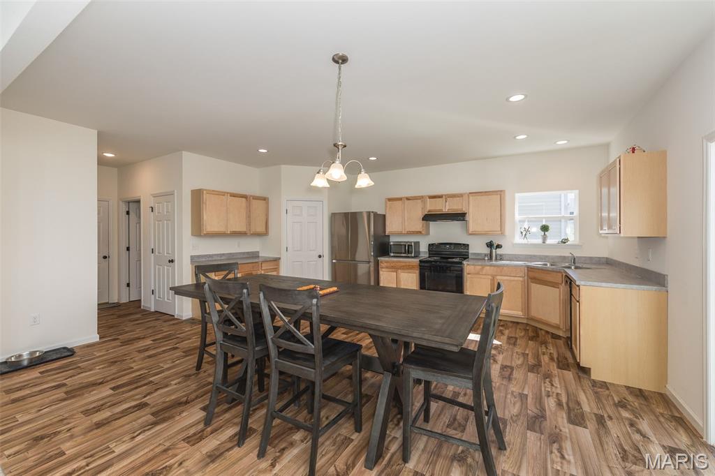 208 Burrograss Drive