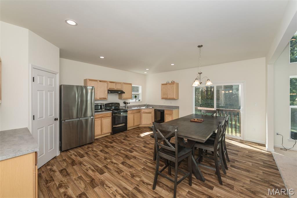208 Burrograss Drive