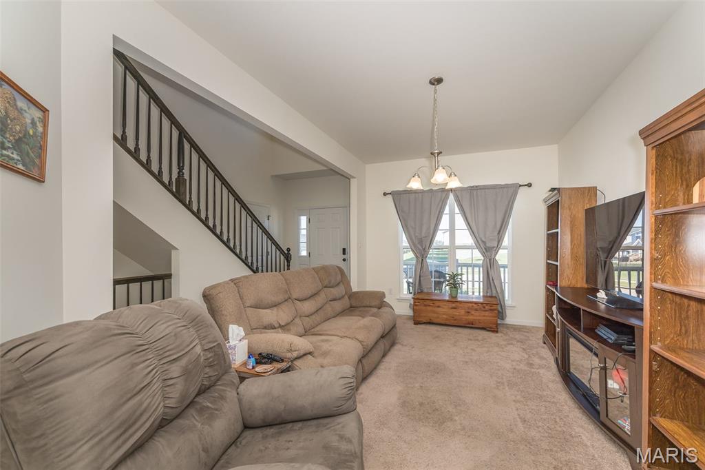 208 Burrograss Drive