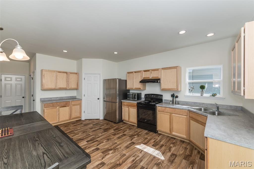 208 Burrograss Drive