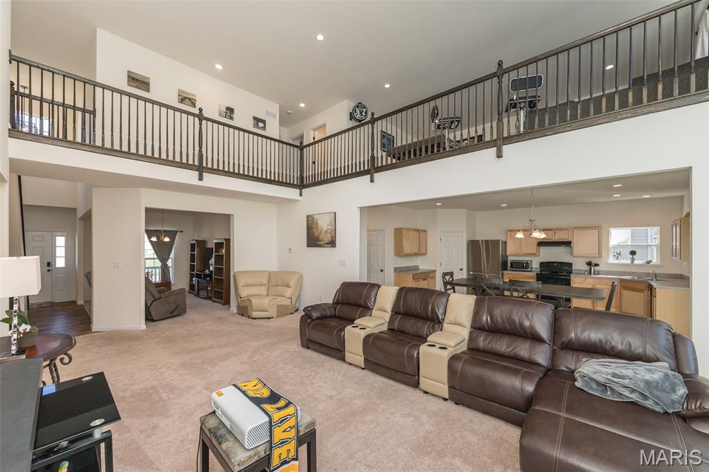 208 Burrograss Drive