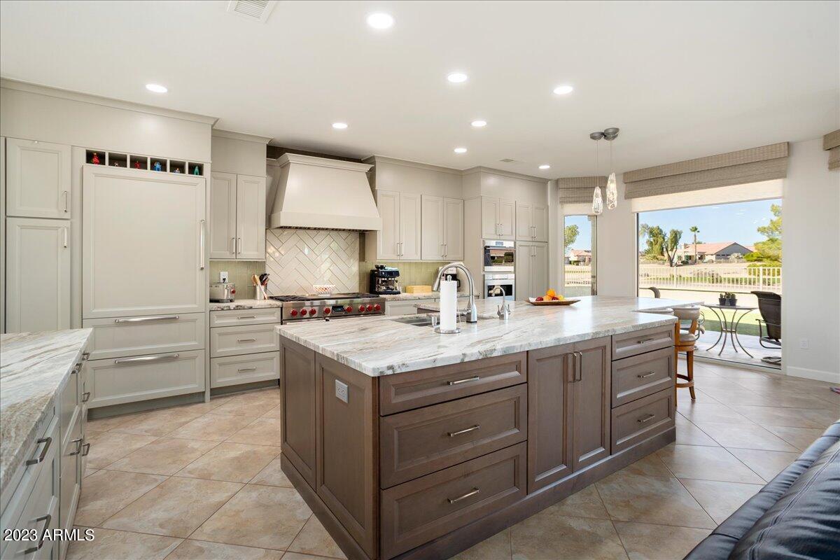 15842 W GRAND POINT Lane