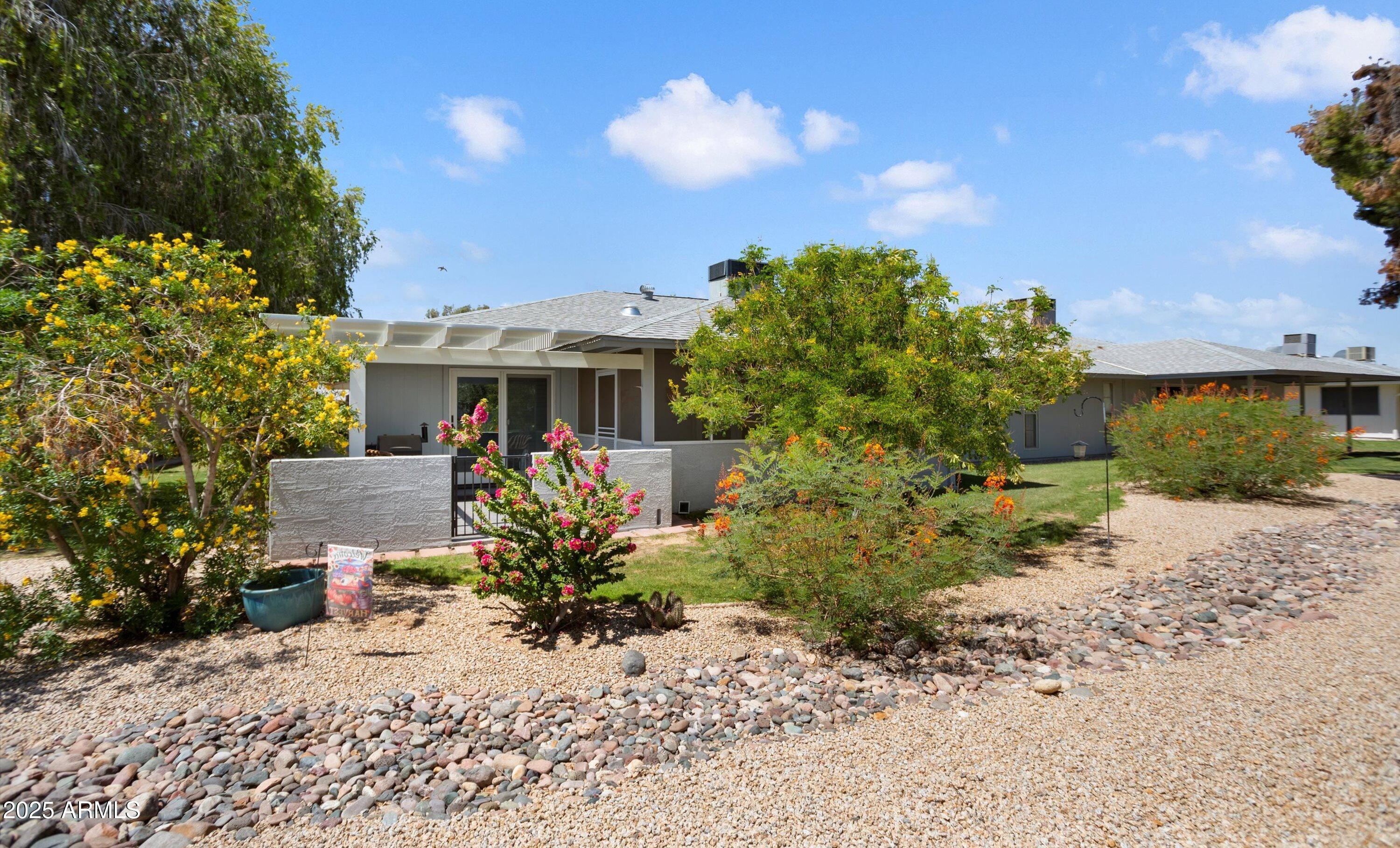 12826 W MAPLEWOOD Drive